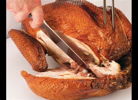 PHOTOS: How To Carve A Turkey, Step-By-Step | HuffPost Life in 2024 | Carving a turkey, Baked ...