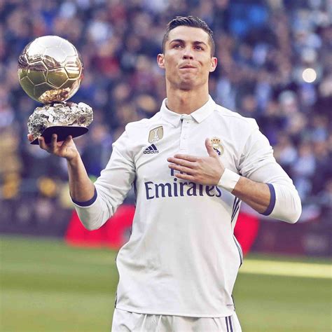 Imagen insertada | Cristiano ronaldo, Cristiano ronaldo cr7, Real madrid