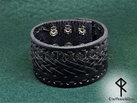 Top 166+ mens leather cuff bracelets super hot - kidsdream.edu.vn