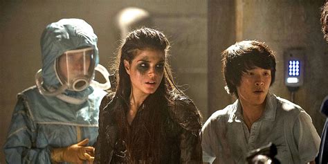 Maya Meets Her Coup De Grace Bravely in "the 100"