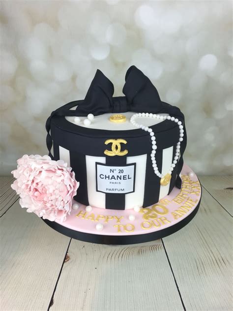 Chanel hat box cake , for Annie in Mancot , happy birthday x | Chanel ...