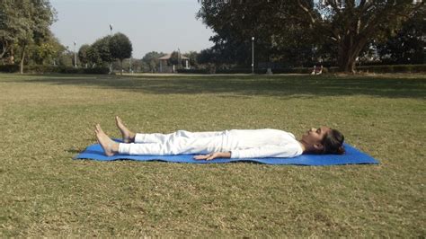 शवासन योग विधि, लाभ और सावधानी। Shavasana Steps, Benefits and Precaution