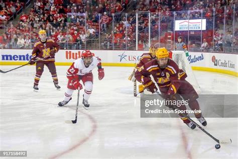 Ryan Lindgren Photos and Premium High Res Pictures - Getty Images