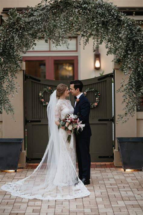 This Intimate Southern Hotel Wedding in Covington, LA is the Epitome of Timeless Romance ...