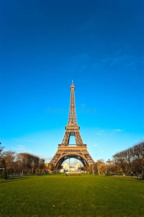 Eiffel Tower at Sunrise, Paris. Stock Photo - Image of grass, orange: 28208990