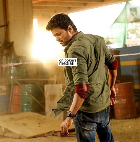 Sarkar Review: A Diwali feast for Vijay fans