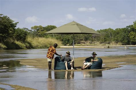 The Iconic Sundowner. What is it? - African Safaris Ltd