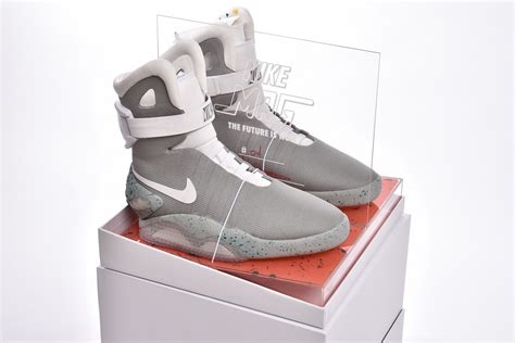 Brandsneakertwins Nike Air Mag Online Sale - bstsneakers.com