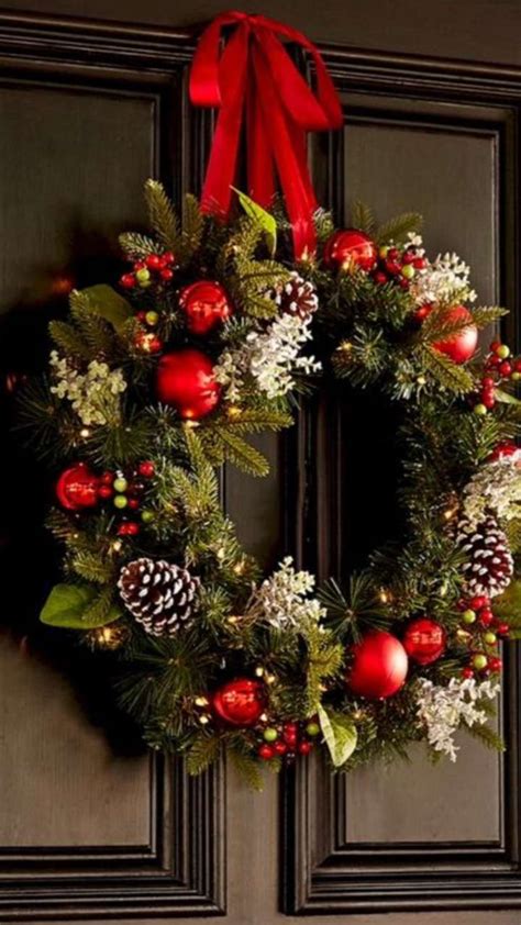 DIY Ideas To Decorate Your Home For Christmas Eve