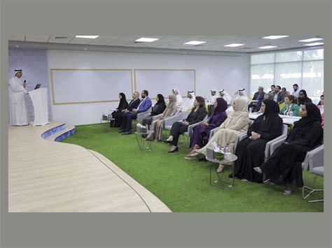 MoHAP launches tobacco-free workplace guide | Emirates News Agency