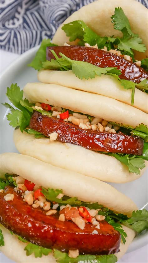 Pork Belly Bao Recipe (Gua Bao) - Jecca Chantilly