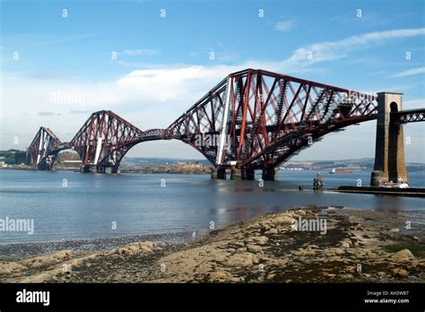 Forth Railway Bridge Construction High Resolution Stock Photography and ...