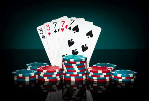 Tablas póker: Con qué manos jugar | Blog de CasinoBarcelona.es