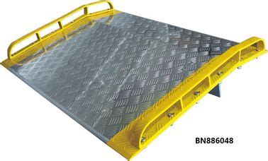 Removable Portable Dock Plates , Aluminum Loading Dock Boards And Bridge Plates