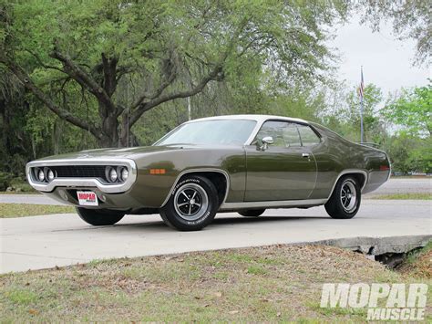 1971 Plymouth Satellite Sebring - Hidden Treasures - Mopar Muscle