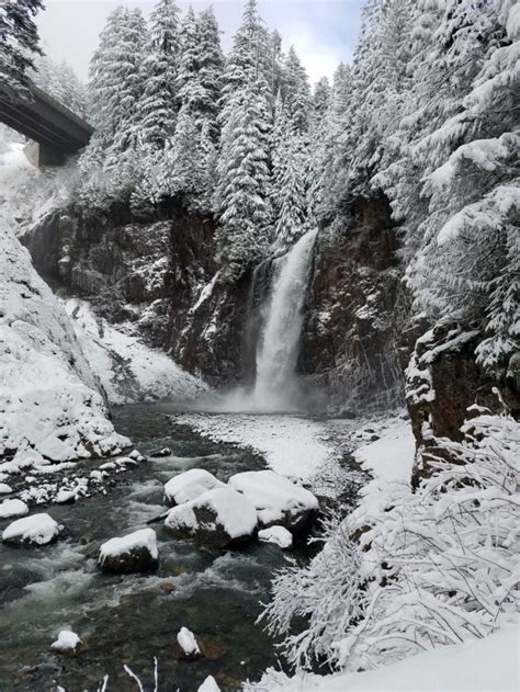 1. Franklin Falls Trail (Snoqualmie Pass) | Washington hikes, Places to go, Places to see