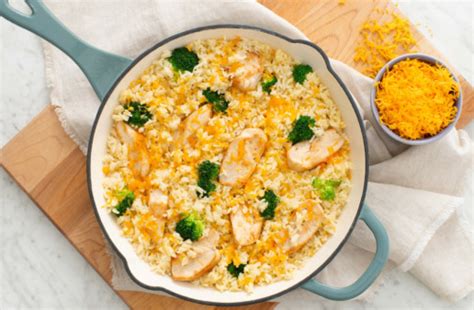 Quick 15 Minute Cheesy Chicken and Rice Recipe | Minute® Rice