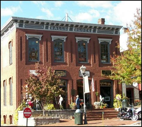 Dahlonega Day Trip - Town Square Historic Dahlonega Georgia Fall Colors ...