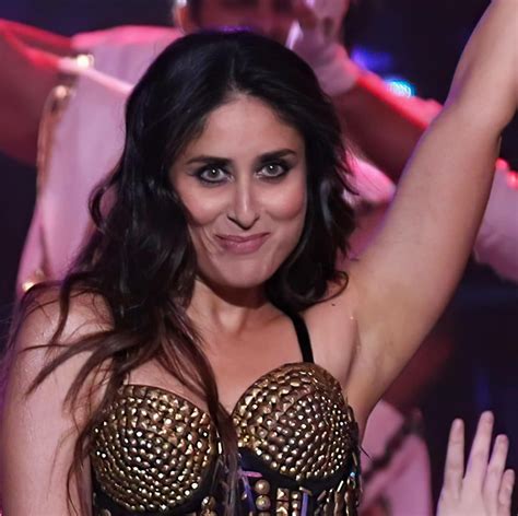 Kareena Kapoor: Sweaty Milky Fleshy Armpits : r/bollyarm