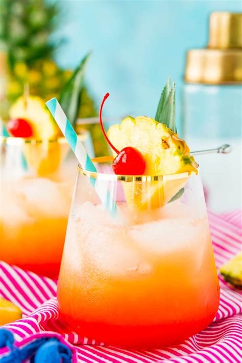 Easy Tropical Drink Recipes (11 Tasty Luau-Ready Cocktails) | Sip Bite Go