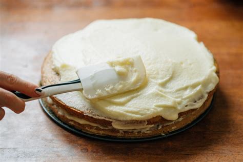 Old-Fashioned Boiled Milk Frosting – 12 Tomatoes