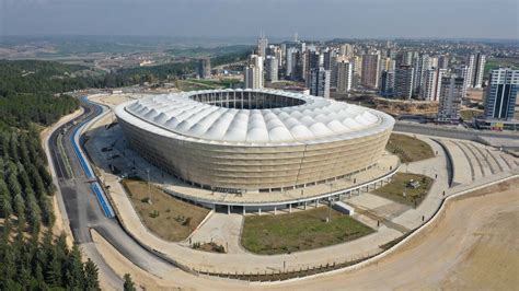 Nowy stadion: Stadion w Adanie oddany po 7 latach budowy – Stadiony.net