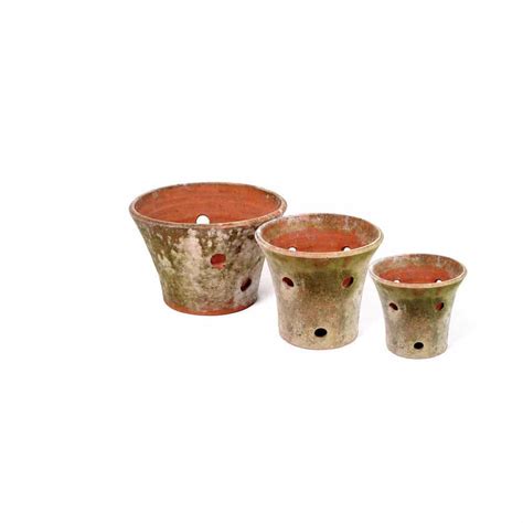 AGED ORCHID PLANTERS - Campo de' Fiori - Naturally mossed terra cotta ...