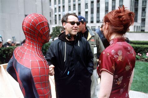 Kirsten behind the scenes of "Spider-Man" - Kirsten Dunst Photo ...