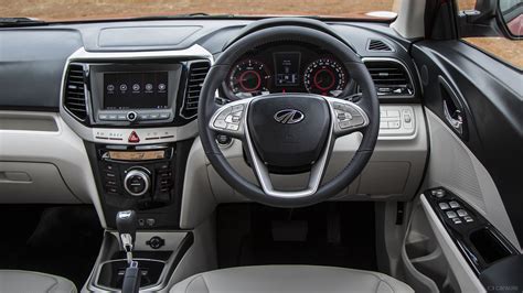 XUV300 Interior Image, XUV300 Photos in India - CarWale