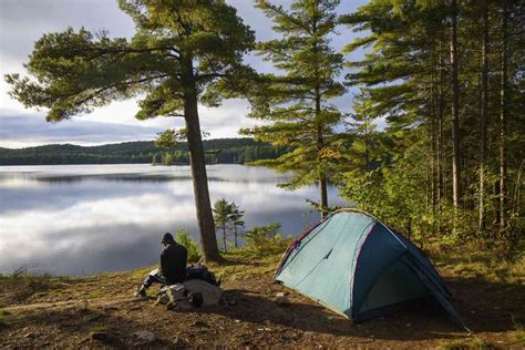 8 Great Waterfront Campsites in Ontario