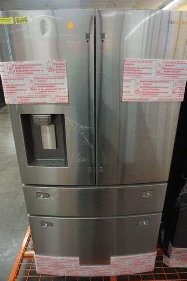 Silver Samsung 4 Door Refrigerator - Lambrecht Auction, Inc.