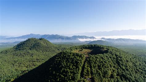 Bird's eye view of Gaoligong Mountain: Volcanos and boiling springs - CGTN