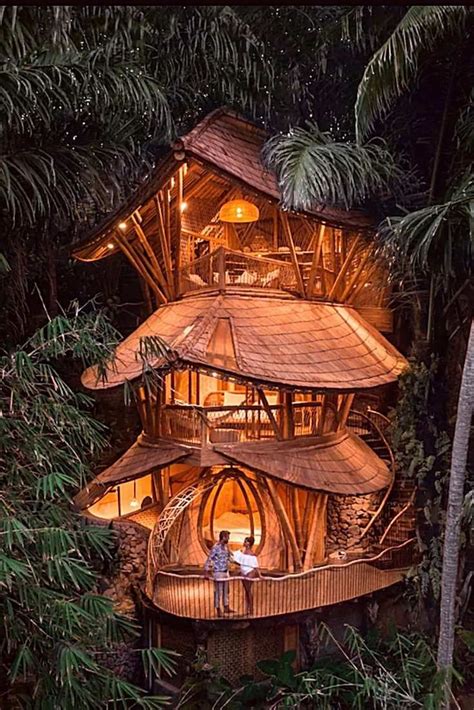 Stunning Treehouse Airbnbs In Bali | ItsAllBee | Solo Travel & Adventure Tips | Cool tree houses ...