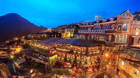 Jiufen and Shifen Guide — Things to During a Day Trip From Taipei