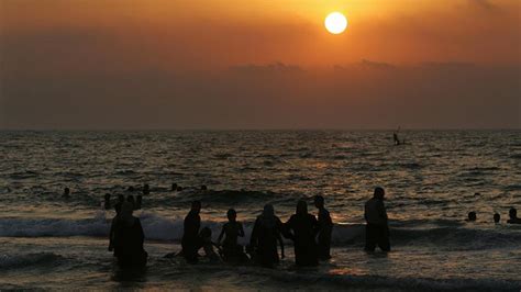 Is Gaza seaport construction on its way? - Al-Monitor: Independent ...