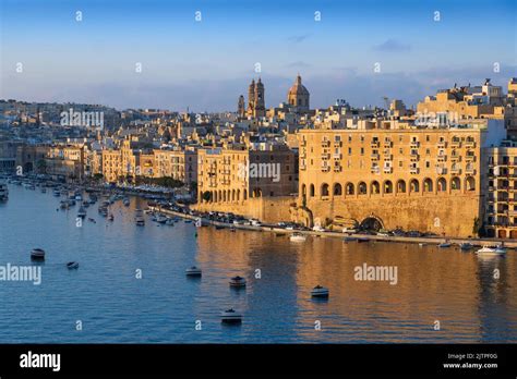 Skyline of Valletta, Malta. Panoramic view from the Grand Harbour Stock Photo - Alamy