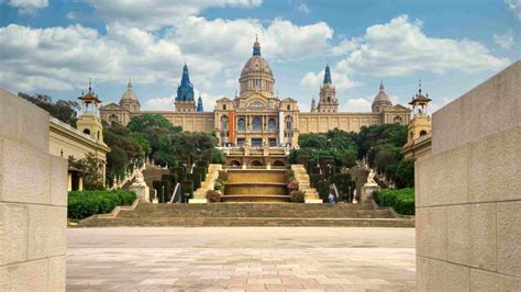 10 Famous Cultural And Historical Landmarks in Spain | Thomas Cook