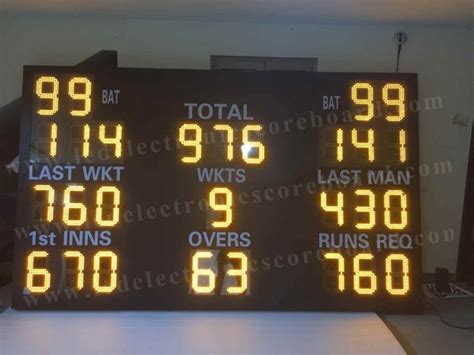 Yellow Electronic Cricket Scoreboards , Cricket Digital Scoreboard Waterproof Frame