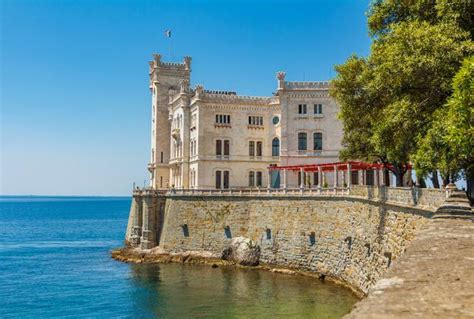 Miramare Castle | ITALY Magazine