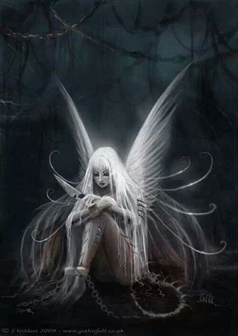 Gothic Dark Art by Suzanne Gildert | Cuded | Dark fairy, Gothic fantasy art, Fantasy fairy