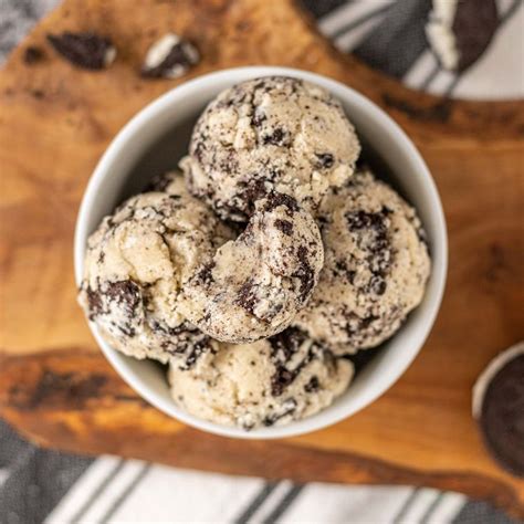 Edible Oreo Cookie Dough Recipe You Don’t Want To Miss | Recipe in 2021 | Oreo cookie dough ...