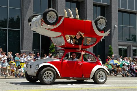 Art Cars Attack | 2007 Houston Art Car Parade 2007 Houston A… | Flickr