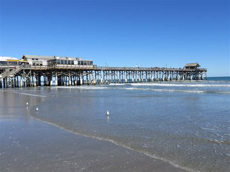 File:Cocoa Beach Pier (Cocoa Beach, Florida) 003.jpg - Wikimedia Commons