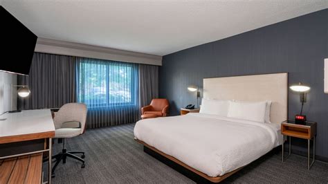 Courtyard Columbus Airport Hotel: Columbus Airport hotels – hotel in ...