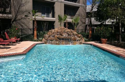 Apartments For Rent in Midtown Houston, TX. - Francis Property Management