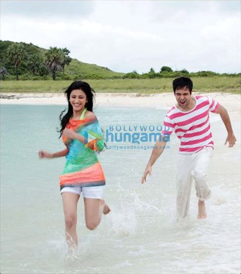 Check out: Emraan Hashmi and Shruti Haasan in Dil Toh Baccha Hai Ji : Bollywood News - Bollywood ...