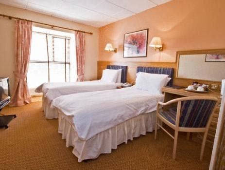 Lansdowne Hotel in Belfast - Room Deals, Photos & Reviews