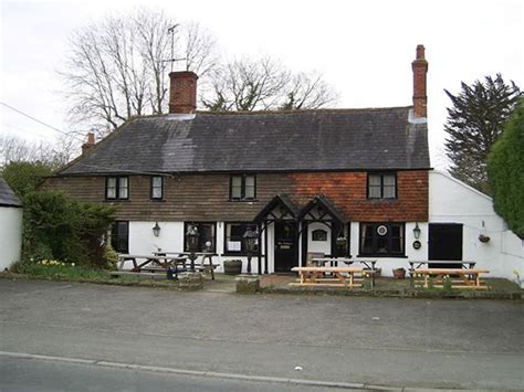 Queens Head, Barns Green, West Sussex | Horsham Pub Guide