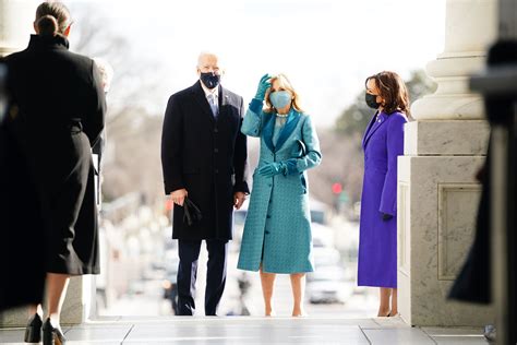 Jill Biden Inauguration 2021 Dress Evening / Masterful Tasteful Inclusive See The Inauguration ...