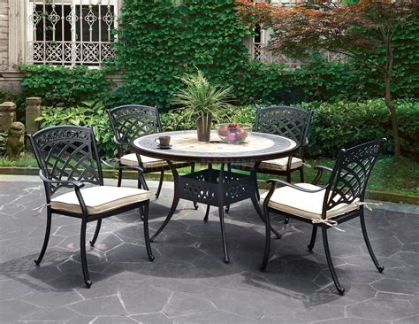 Charissa Outdoor Patio Round Dining Table Set CM-OT2125